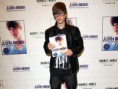 /album/galeria-de-fotos/justin-na-livraria-jpg1/